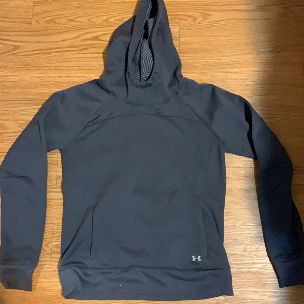 Under Armour Sweatshirt